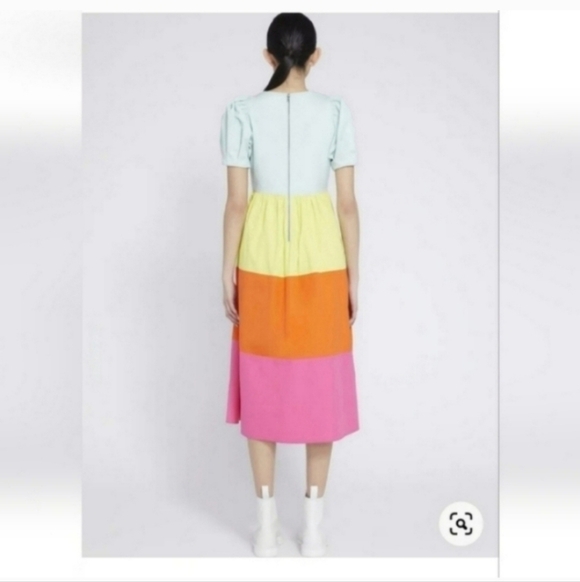 The Alice + Olivia Linnie Puff Sleeve Midi Dress in size 4 NWOT - Picture 5 of 14